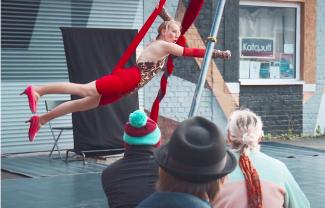© Matthias Fischer "Frau Pfeffer" fliegt !