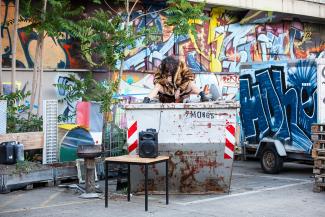 Performances im und um das Haus der Statistik