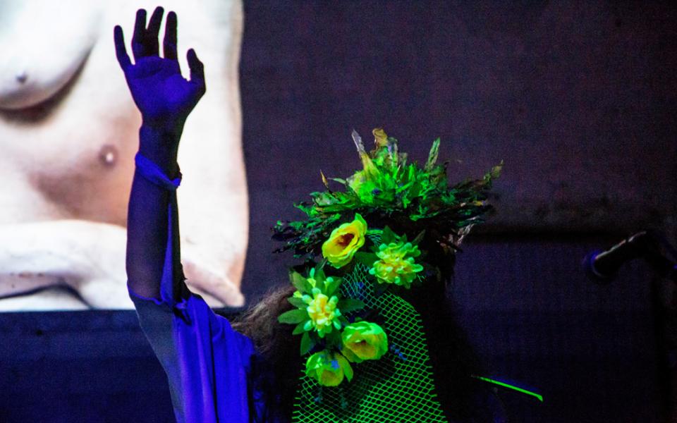 "AUTOMINE" HYENAZ, © Marketa Bendova